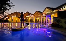 Annabel'S Resort